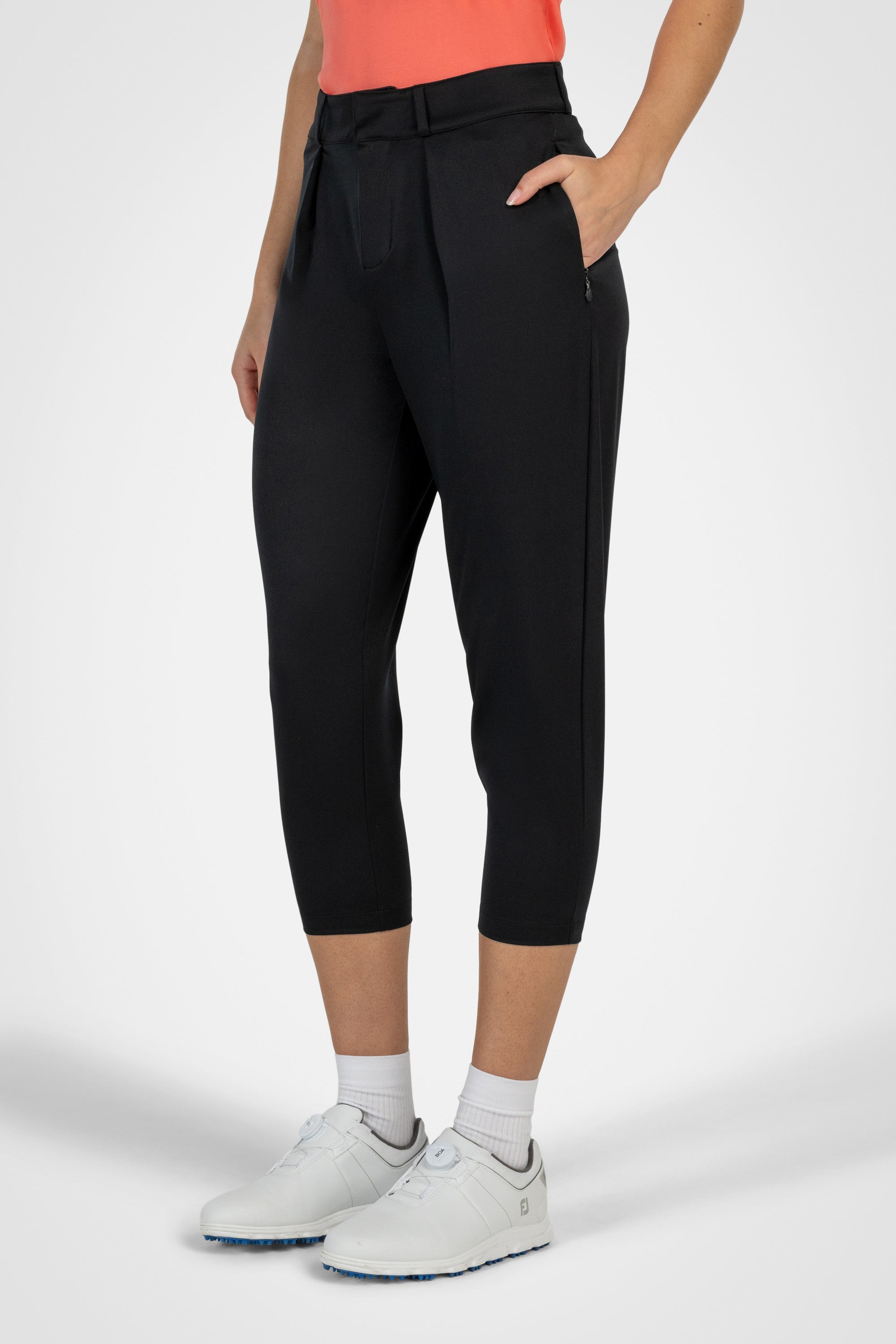 Courseluxe Cropped Pants